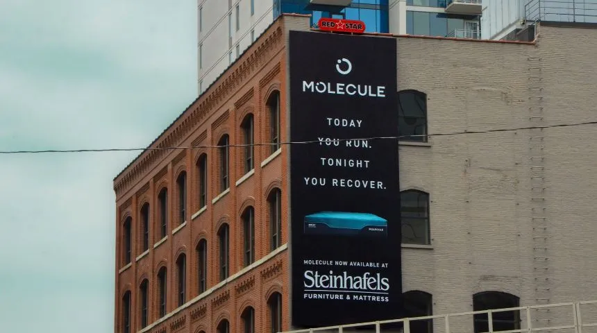 Molecule expands retail reach with Steinhafels, marathon marketing campaign